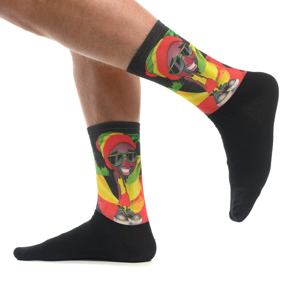 Весели чорапи с принт на ямаец, идеални за подарък за мъж и жена, модерни чорапи онлайн от Artyshocks.bg.