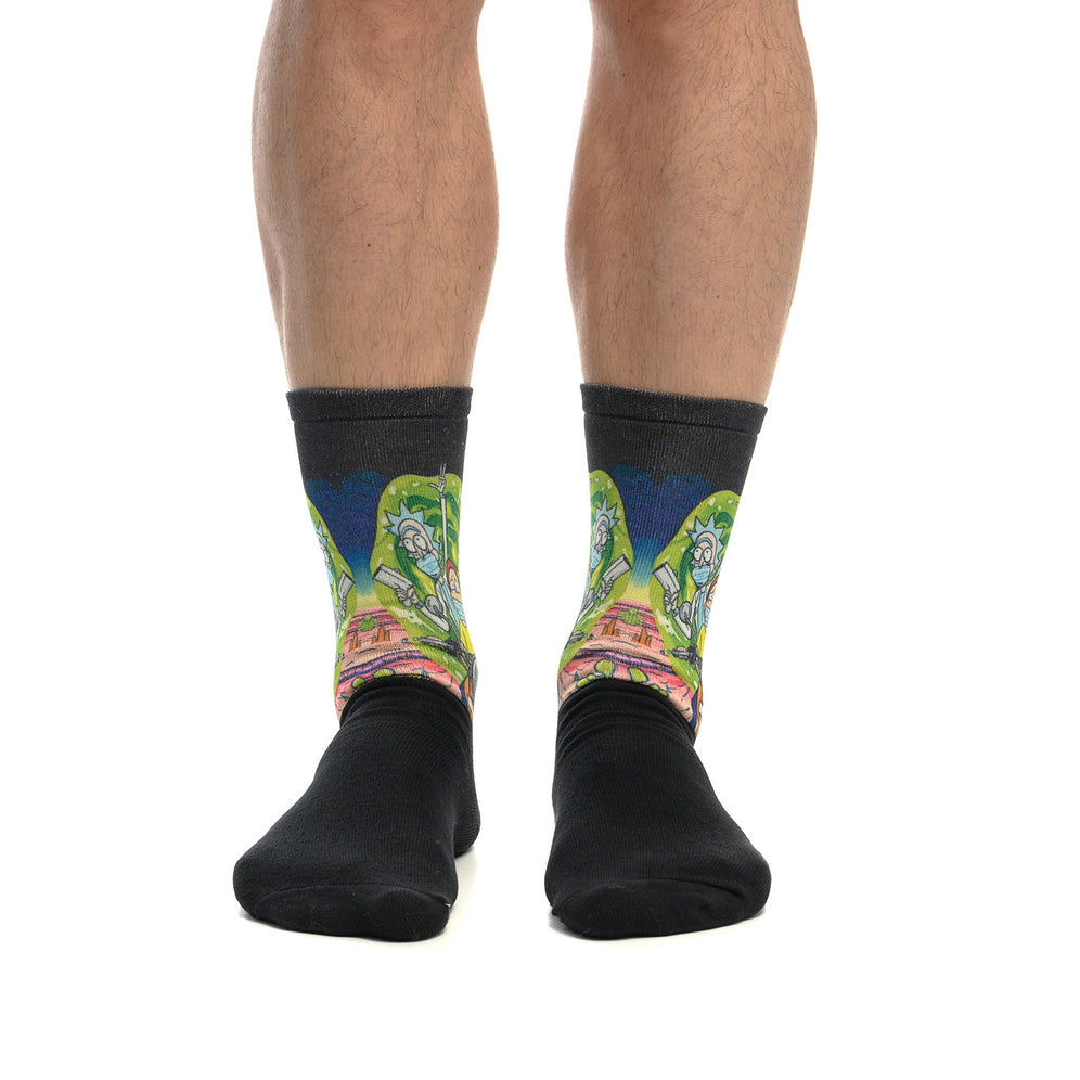 Забавни чорапи с Рик и Морти за подарък, памучни чорапки с принт, идеални за мъже и жени. Купи онлайн на Artyshocks.bg.