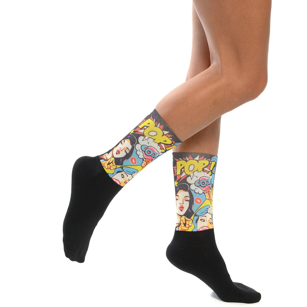 Забавни чорапи с ретро комикс принт, цветни и модерни, идеални подаръци за фенове на комикси - Artyshocks.bg